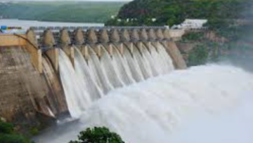 Nigeria Issues Flood Risk Warning for 11 States Amid Dam Water Release from Cameroon