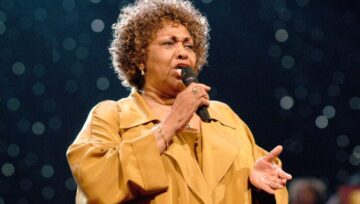 Legendary Gospel Singer Cissy Houston, Mother of Whitney Houston, Passes Away at 91