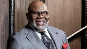 Bishop T.D. Jakes Faces Health Scare After Sunday Sermon